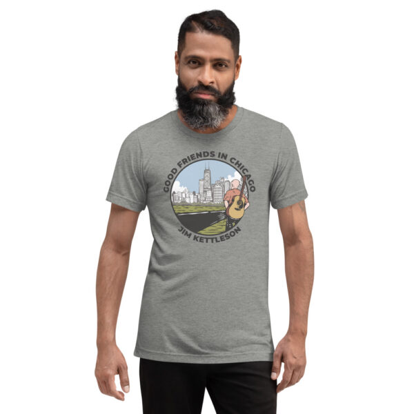 Good Friends in Chicago Short Sleeve T-shirt - Image 4