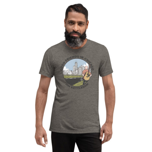 Good Friends in Chicago Short Sleeve T-shirt - Image 6
