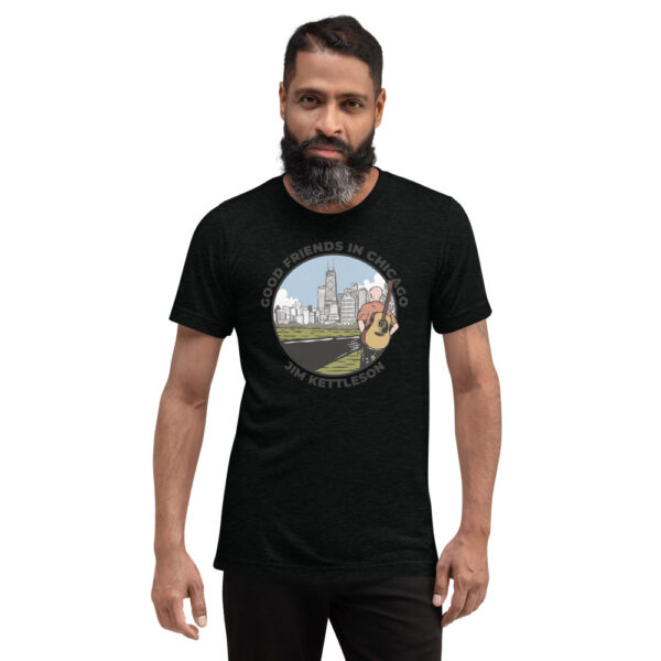 Good Friends in Chicago Short Sleeve T-shirt - Image 12