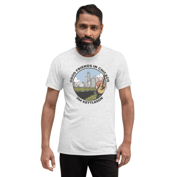 Good Friends in Chicago Short Sleeve T-shirt - Image 2